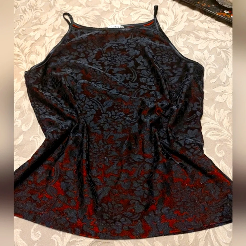 🐈‍⬛🎀🐈‍⬛ Sultry Gothic Bebe Black Floral Velvet & Crimson Scarlet Red Top - LJ - Picture 2 of 12